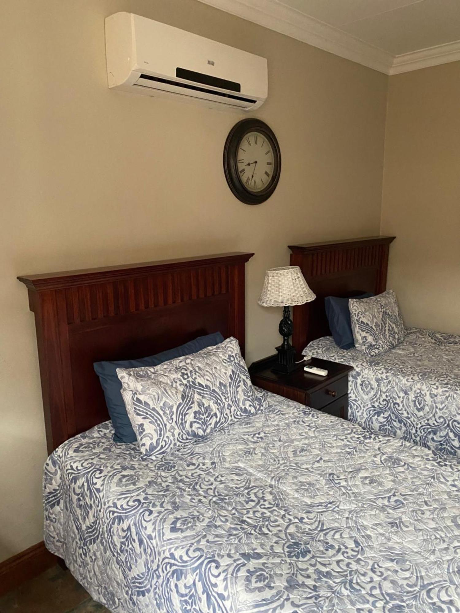 Macgregors Guest House Преторія Екстер'єр фото
